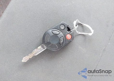 2012 Ford Escape Xls z USA, uszkodzony, nr VIN 1FMCU9C79CKA36255